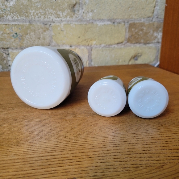 Vintage Santa Barbara Milk Glass AGreen Mod Floral Sugar, Salt and Pepper Shaker - Picture 3 of 5